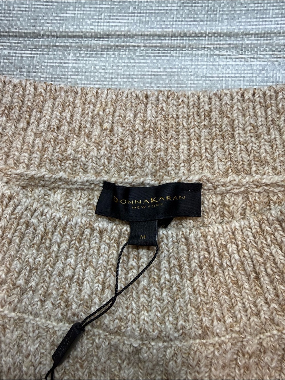 Donna Karan Wide Ballet Neck Cropped Knit Sweater Oatmeal Size M - Picture 5 of 11